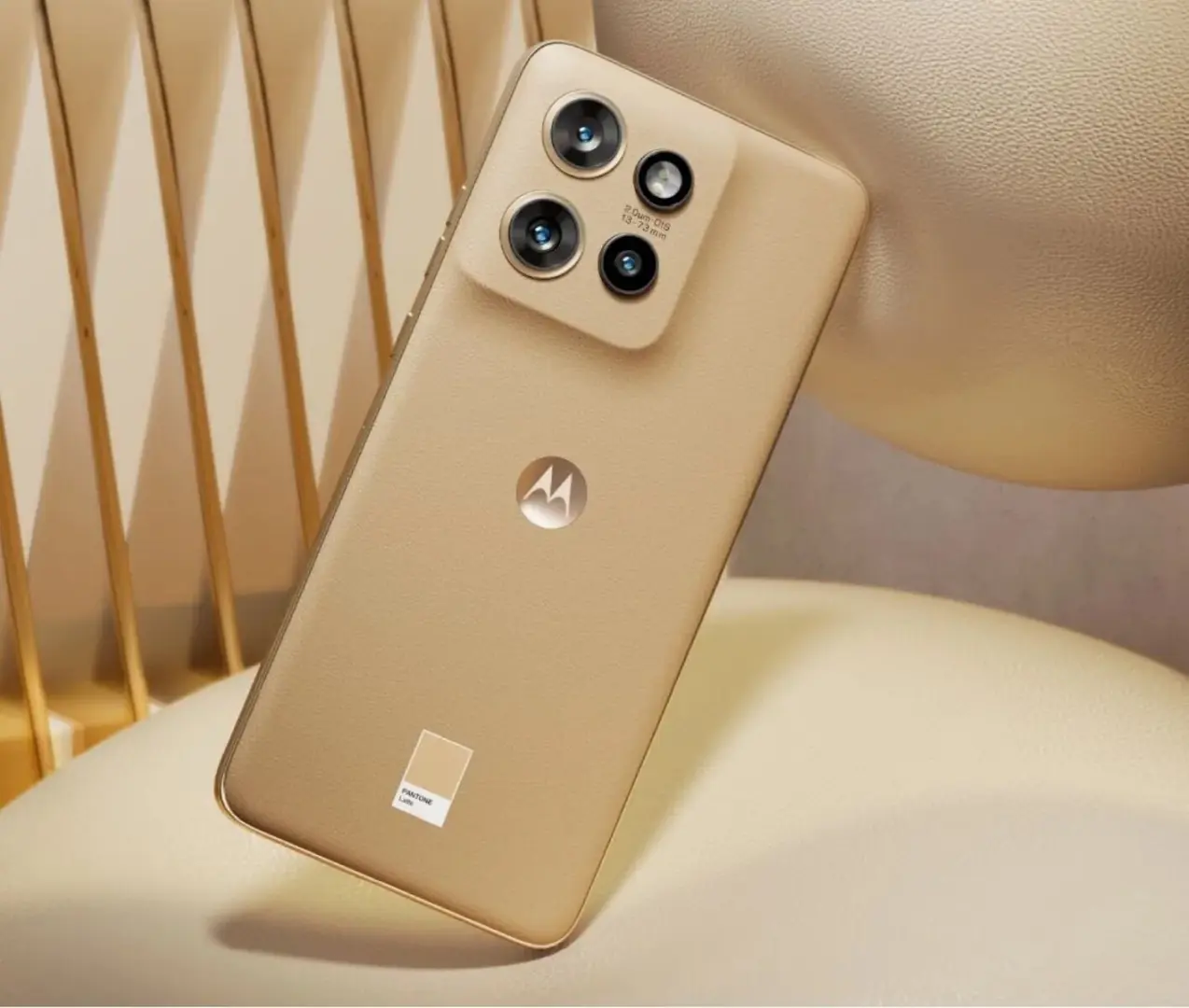 Motorola Edge 50 Neo 9 Motorola Edge 50 Neo