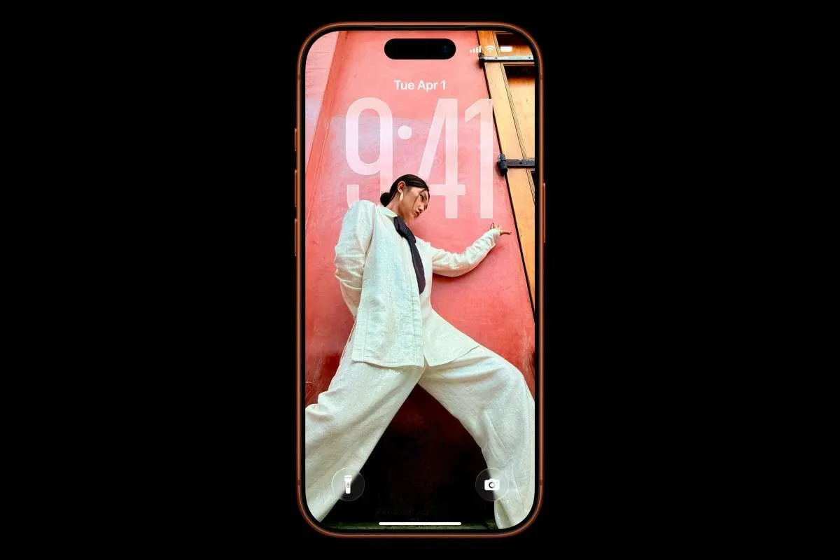 Apple iPhone 17 Pro 12 Apple iPhone 17 Pro