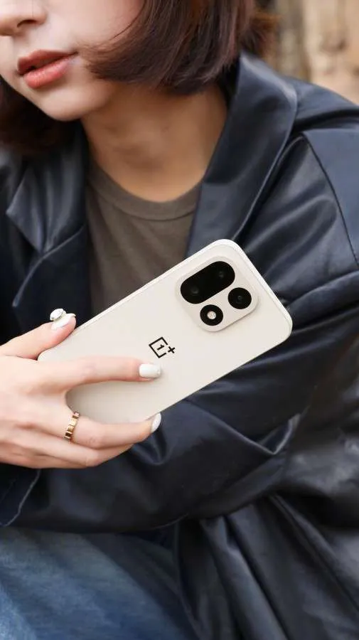 OnePlus 15 10 OnePlus 15