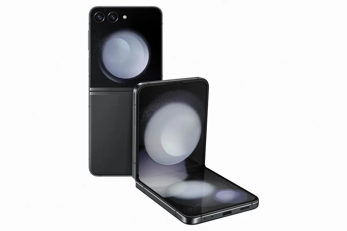 Samsung Galaxy Z Flip5 1 Samsung Galaxy Z Flip5 graphite